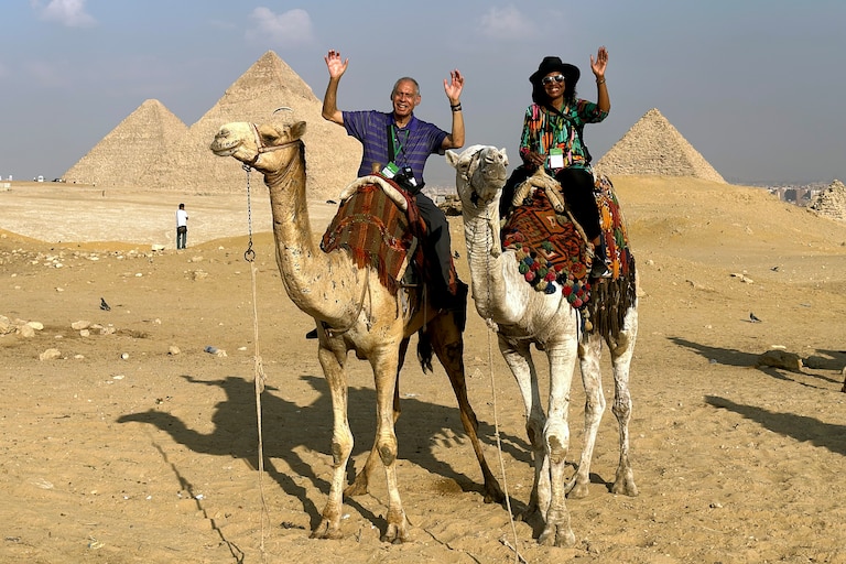 Bob Draper Jr. and his wife Wanda Draper during a trip to Egypt in November 2024.