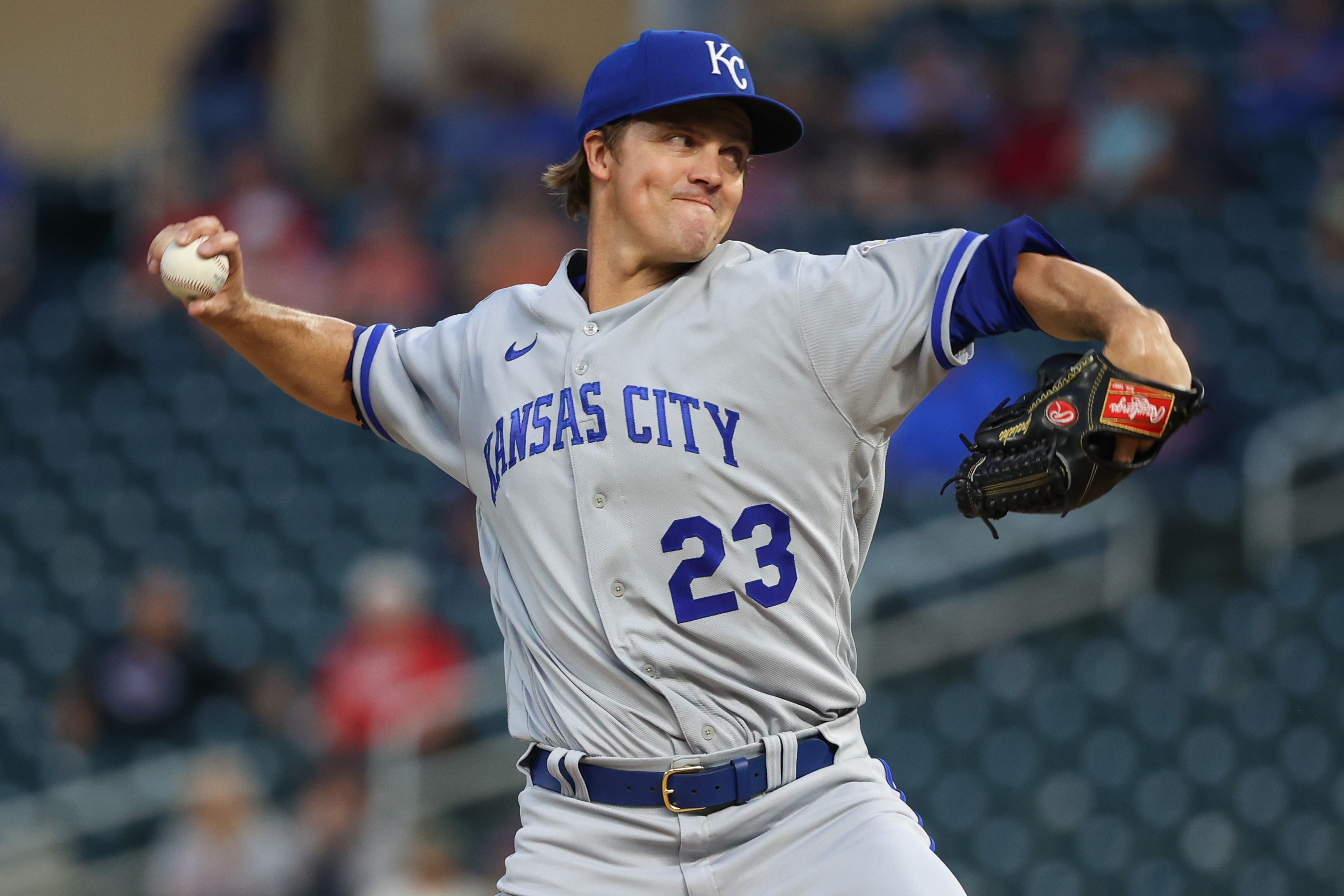 MINNEAPOLIS - SEPTEMBER 14: Zack Greinke #23 of the Kansas City Royals delivers a pitch against the Minnesota Twins during the second inning of the game at Target Field on September 14, 2022 in Minneapolis, Minnesota.