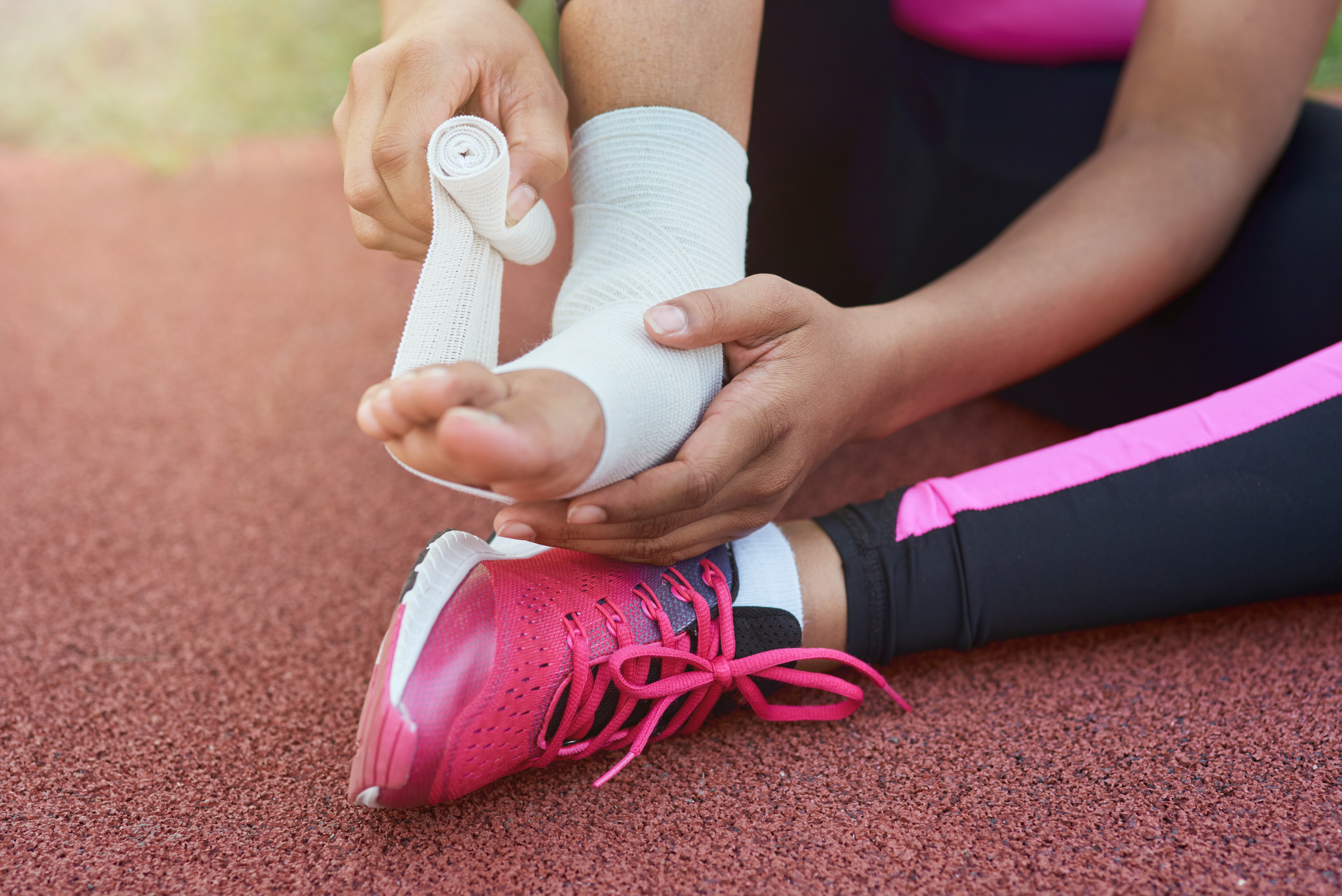 I spent three weeks in a boot on my injured toe. Here's how I'm climbing back.