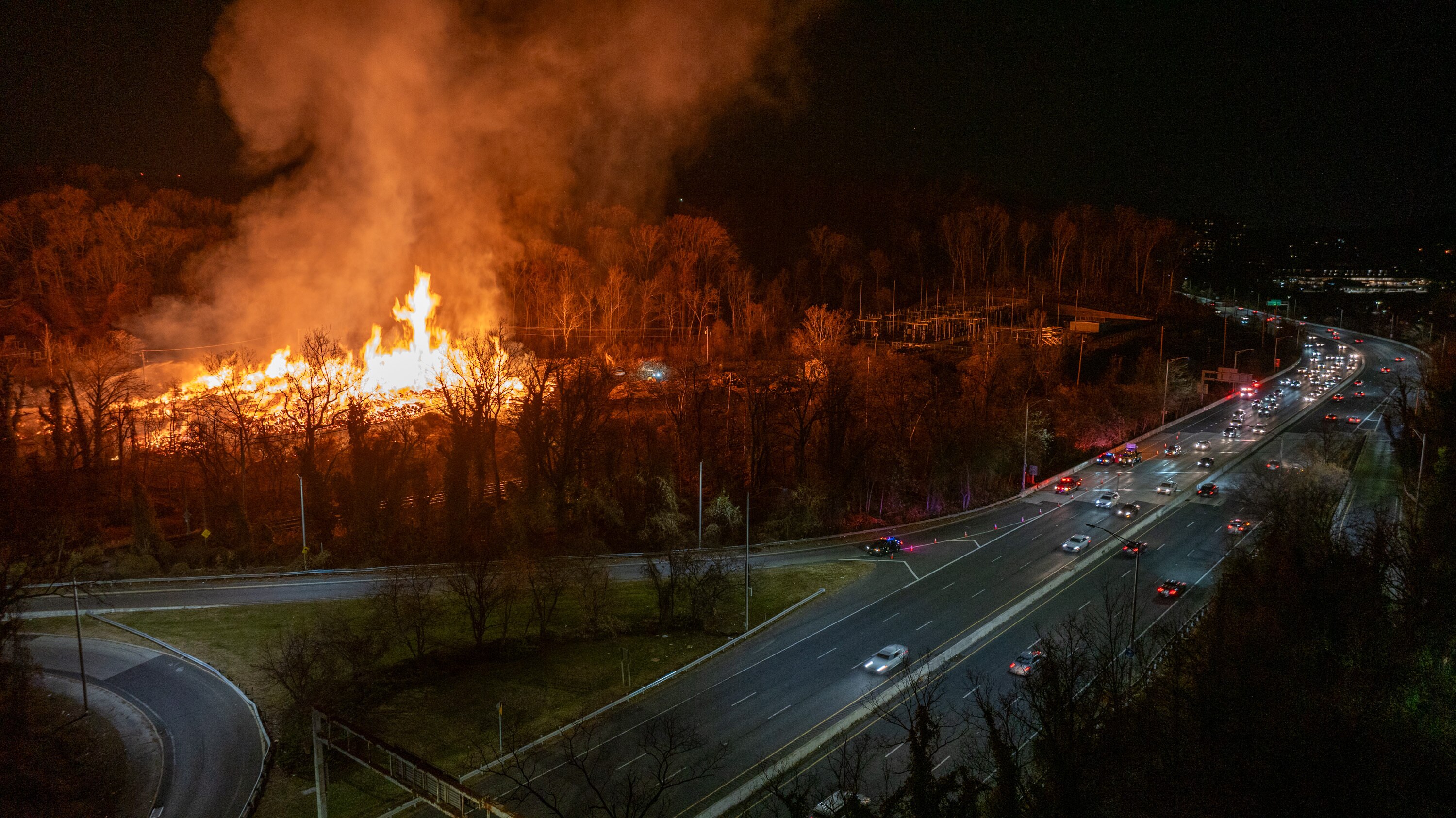 A large fire in Baltimore's Woodberry neighborhood, near I-83.