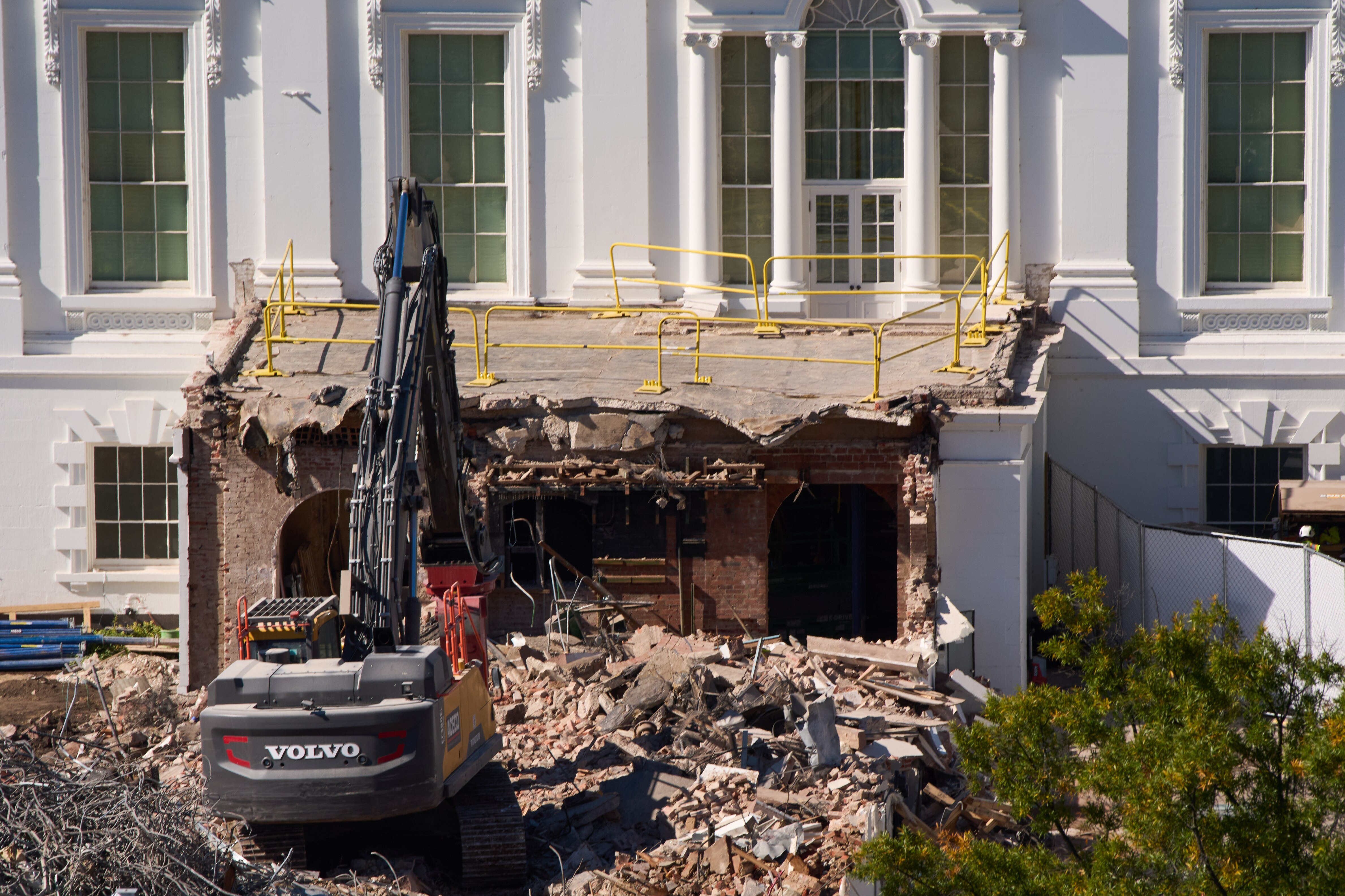 Work continues on the demolition of a part of the East Wing of the White House, Thursday, Oct. 23, 2025, in Washington, before construction of a new ballroom.