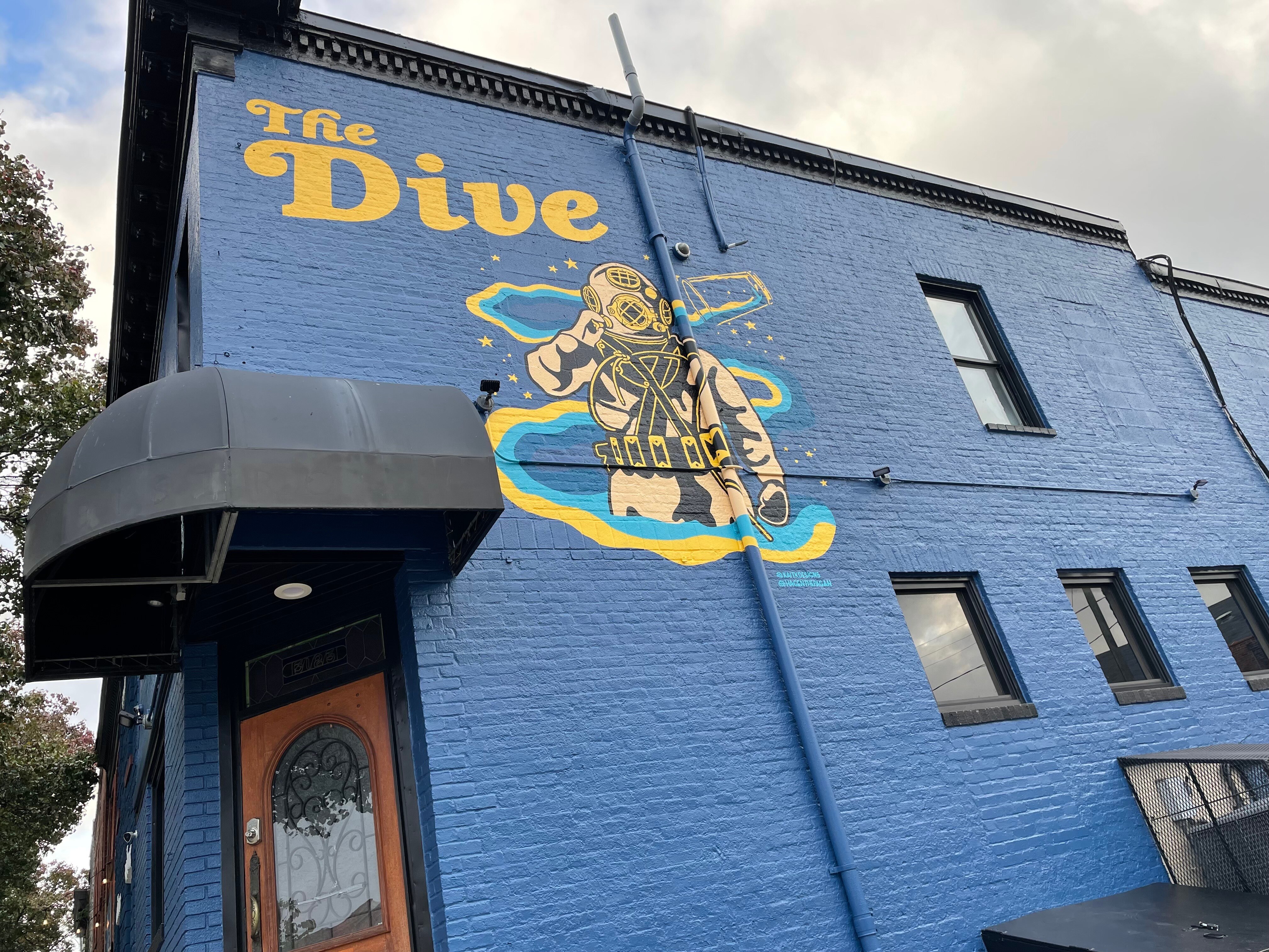 The new dive bar from Sally O's owner Jesse Sandlin features a large mural on the exterior by local artist Kait Kluse.