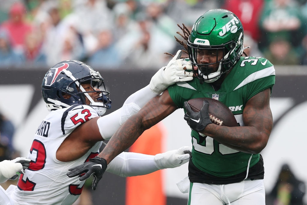 Dalvin Cook had four straight 1,000-yard rushing seasons with the Minnesota Vikings before joining the New York Jets.