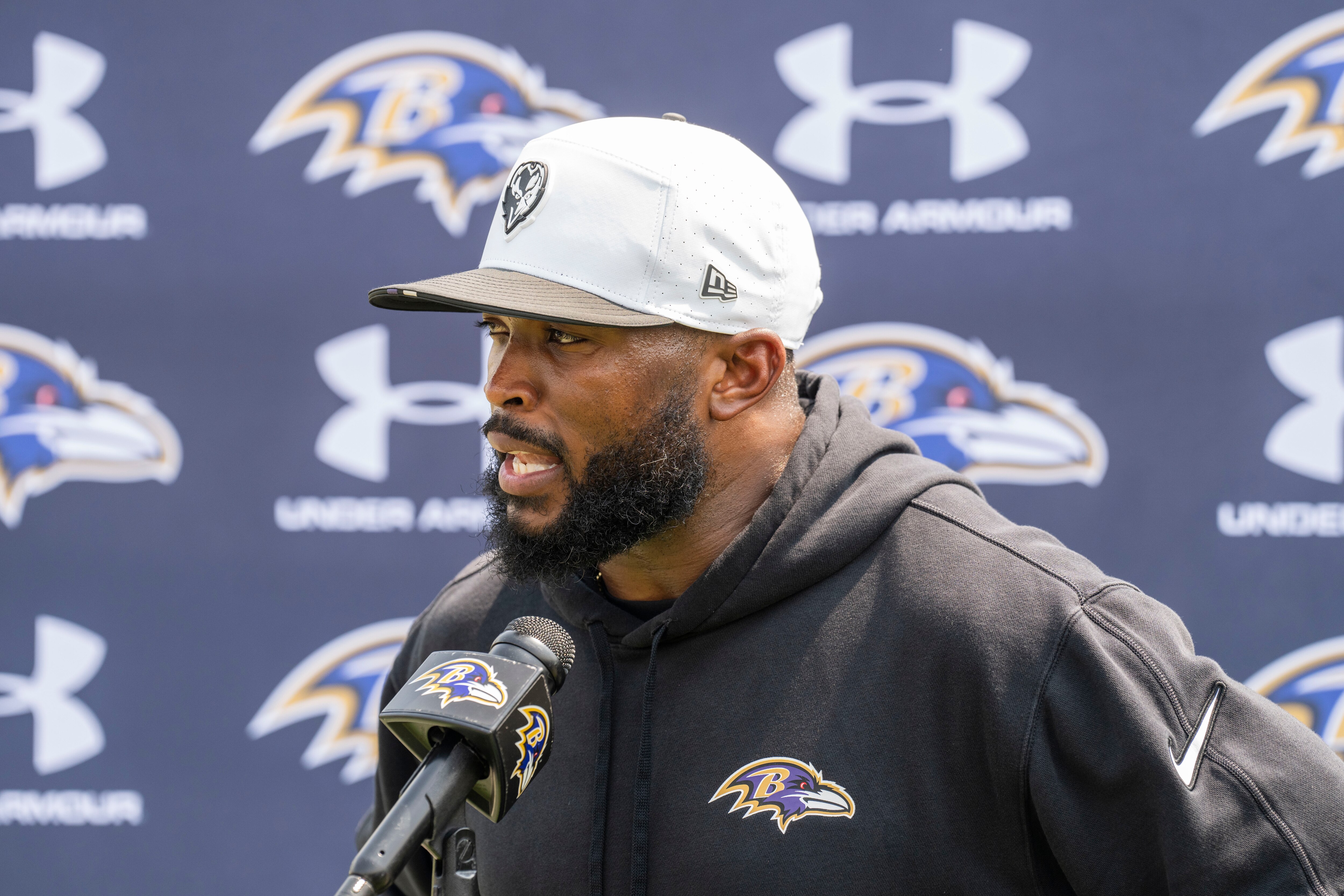 Coordinator Zach Orr’s defense did not cause any turnovers during the playoffs last season.