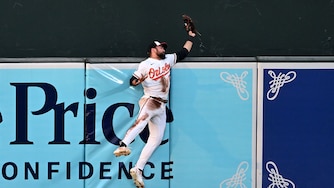 Orioles center fielder Colton Cowser robs Chicago White Sox third baseman Miguel Vargas of a home run on June 29.
