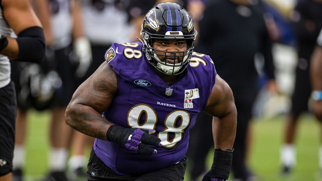 BALTIMORE, MD - JULY 31: Brandon Williams #98 of the Baltimore Ravens in action during training camp at M&T Bank Stadium on July 31, 2021 in Baltimore, Maryland. (Photo by Scott Taetsch/Getty Images)
