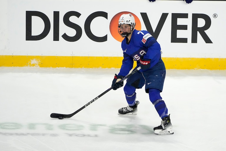 United States forward Lacey Eden skates against Canada during the first period of a women's Rivalry Series hockey game in San Jose, Calif., Wednesday, Nov. 6, 2024. (AP Photo/Tony Avelar)