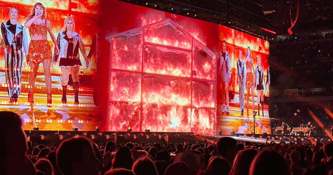 Scene of Taylor Swift performing at the latest stop of her tour in Philadelphia.