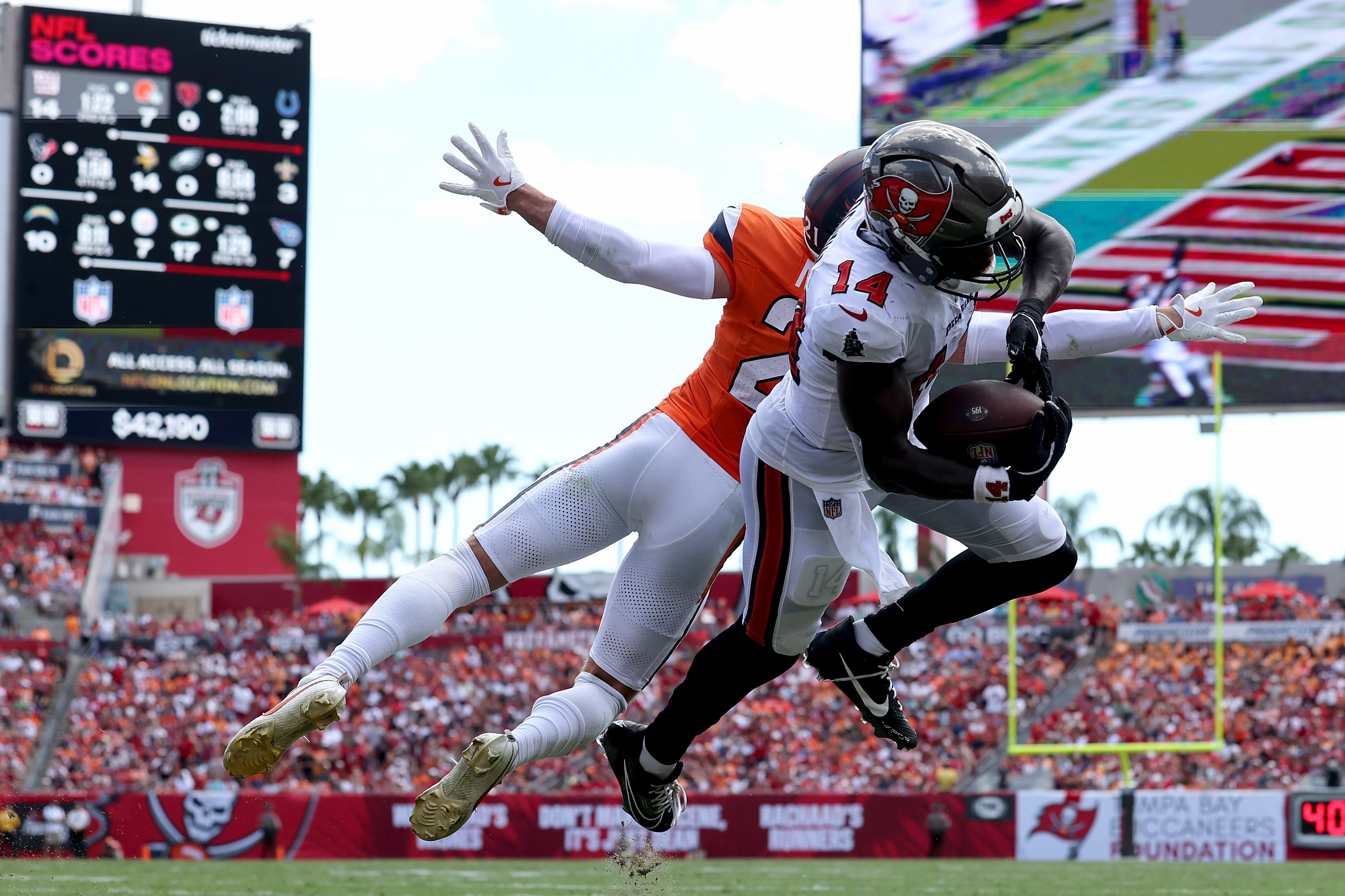 Chris Godwin of the Buccaneers catches a touchdown pass against the Broncos in September.