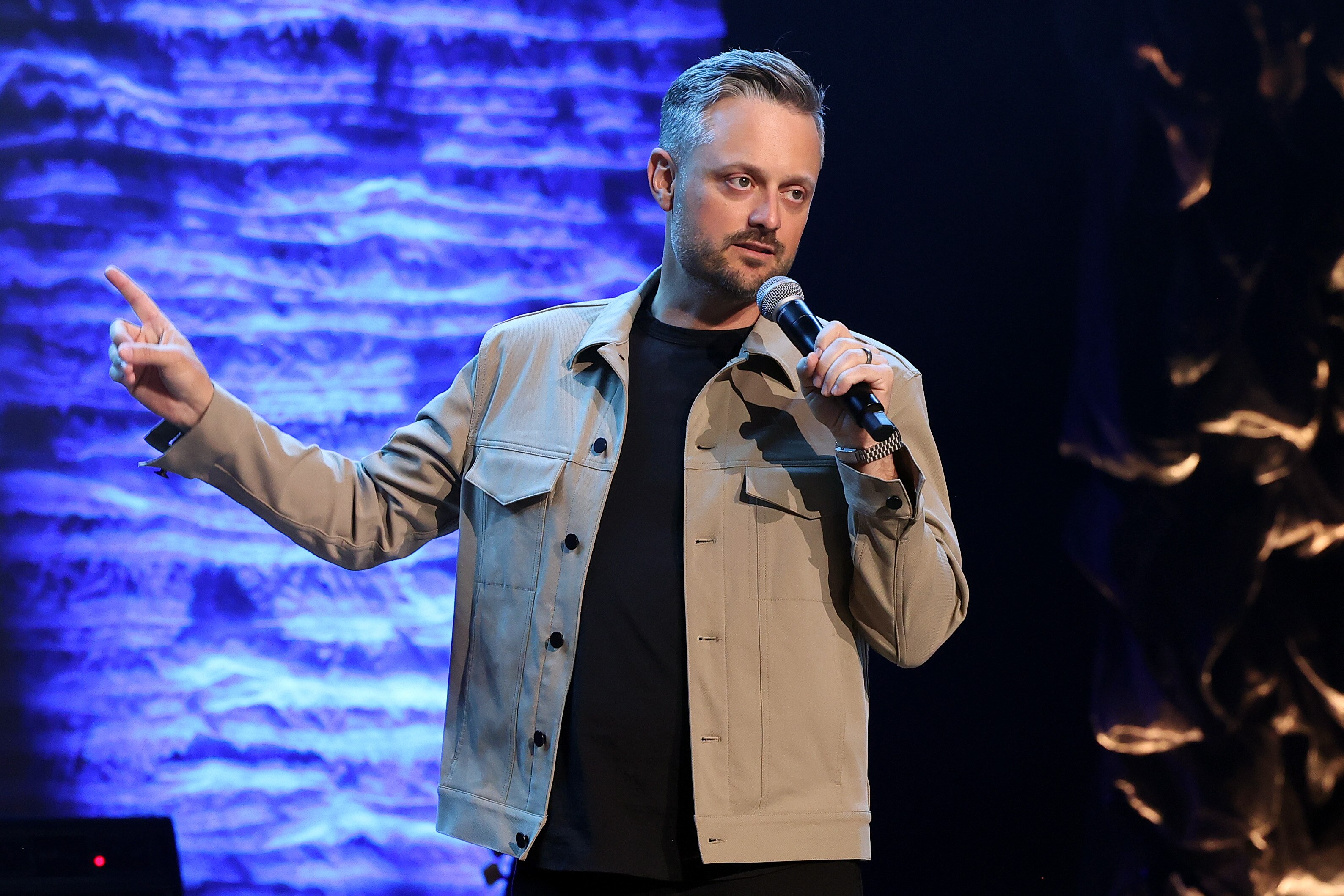 NASHVILLE, TENNESSEE - APRIL 26: Nate Bargatze speaks onstage for "A Country Thing Happened On The Way To Cure Parkinson's" benefitting The Michael J. Fox Foundation, at The Fisher Center for the Performing Arts on April 26, 2023 in Nashville, Tennessee. (Photo by Terry Wyatt/Getty Images for The Michael J. Fox Foundation)