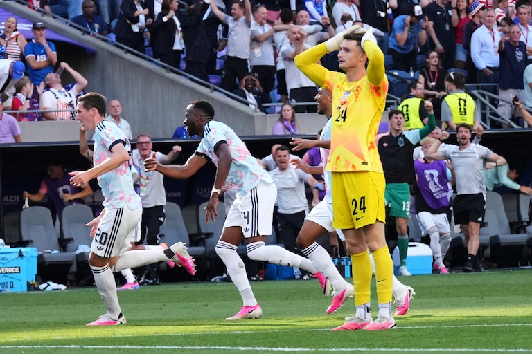United States goalkeeper Matt Freese (24) reacts after Belgium scores their third goal.