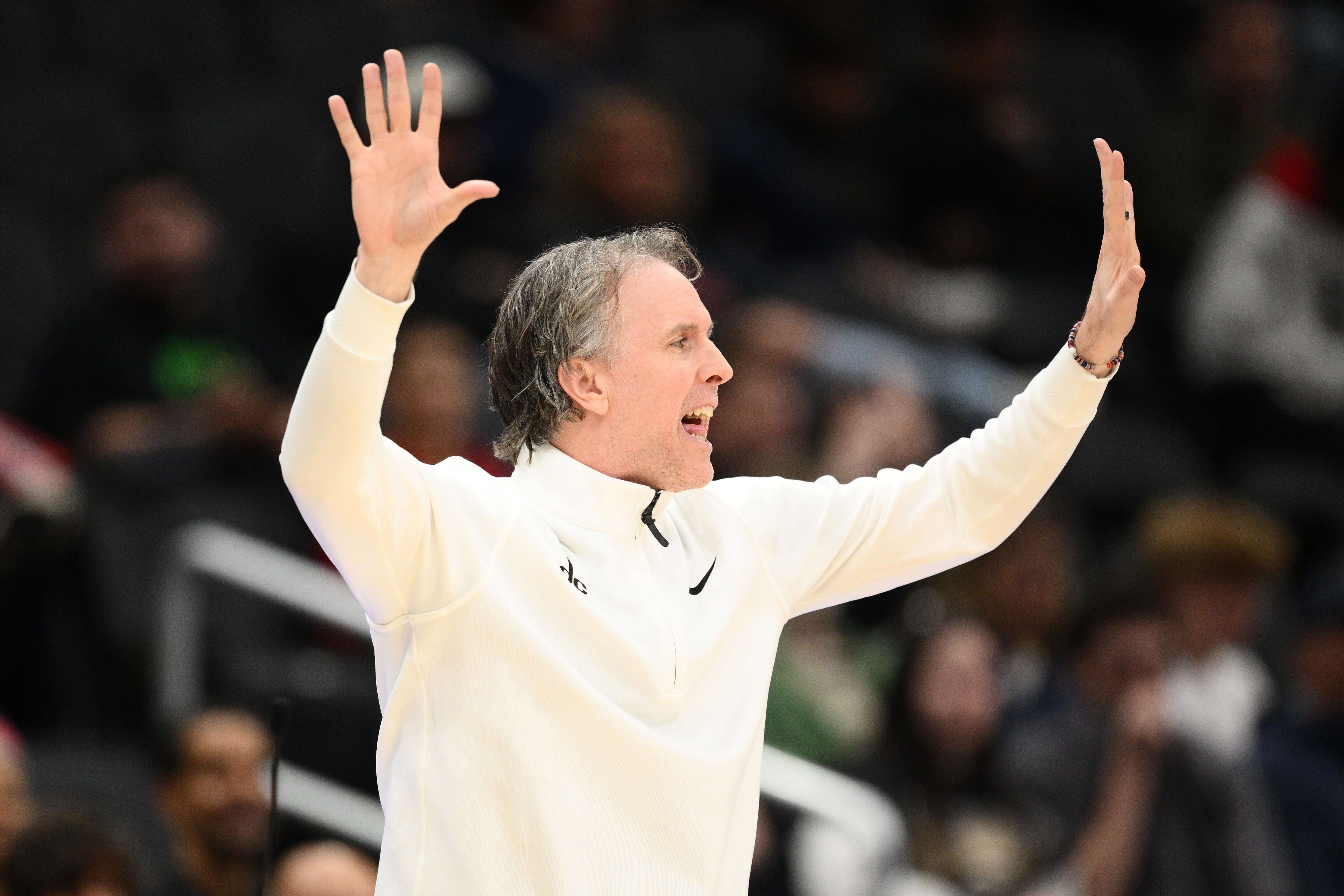 Washington Wizards head coach Brian Keefe gestures during the second half of a game against the Chicago Bulls on April 9.