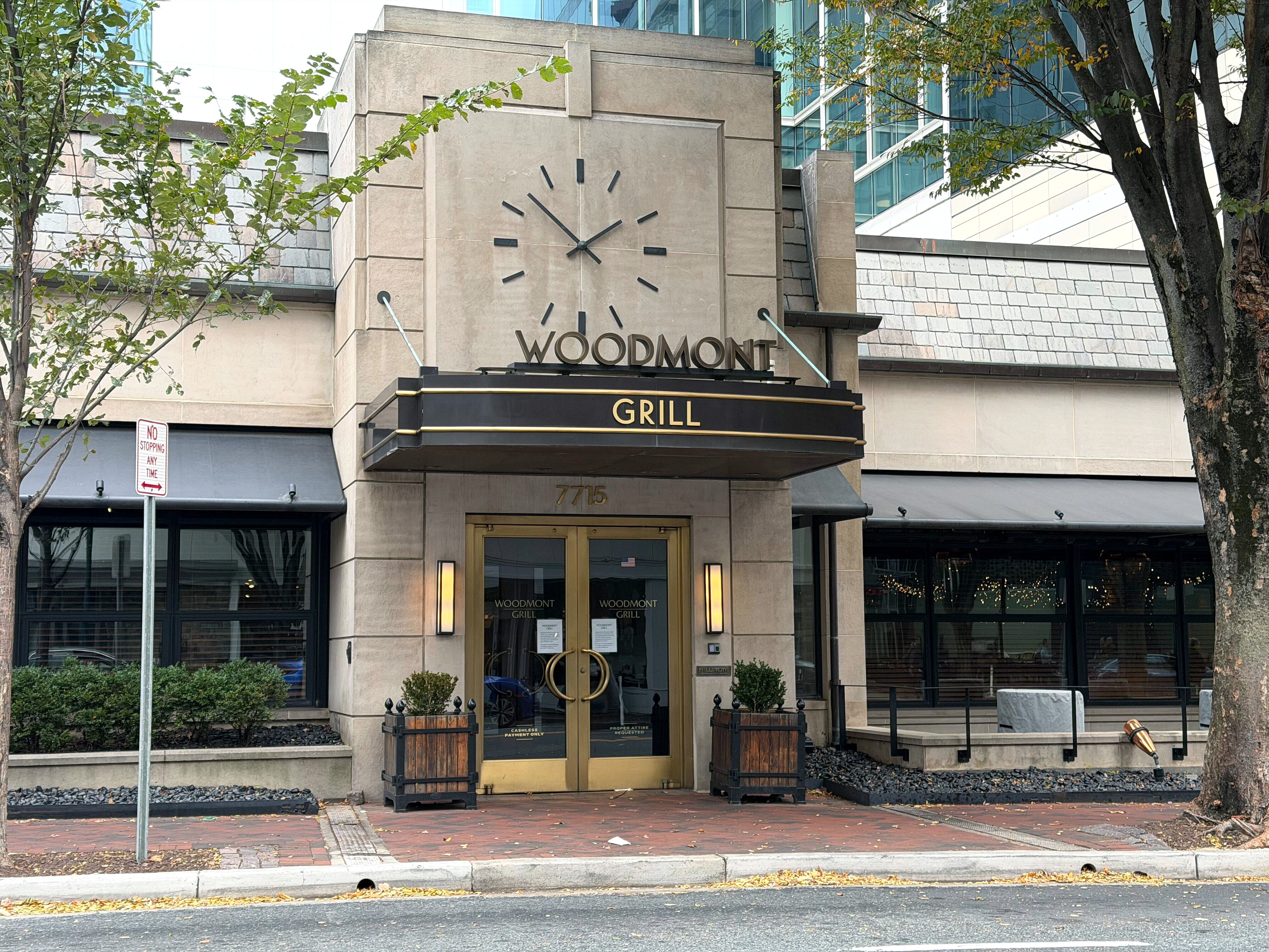 Woodmont Grill has been open in downtown Bethesda since 1992 but announced its abrupt closure in a message posted on its website and entrance doors Wednesday.