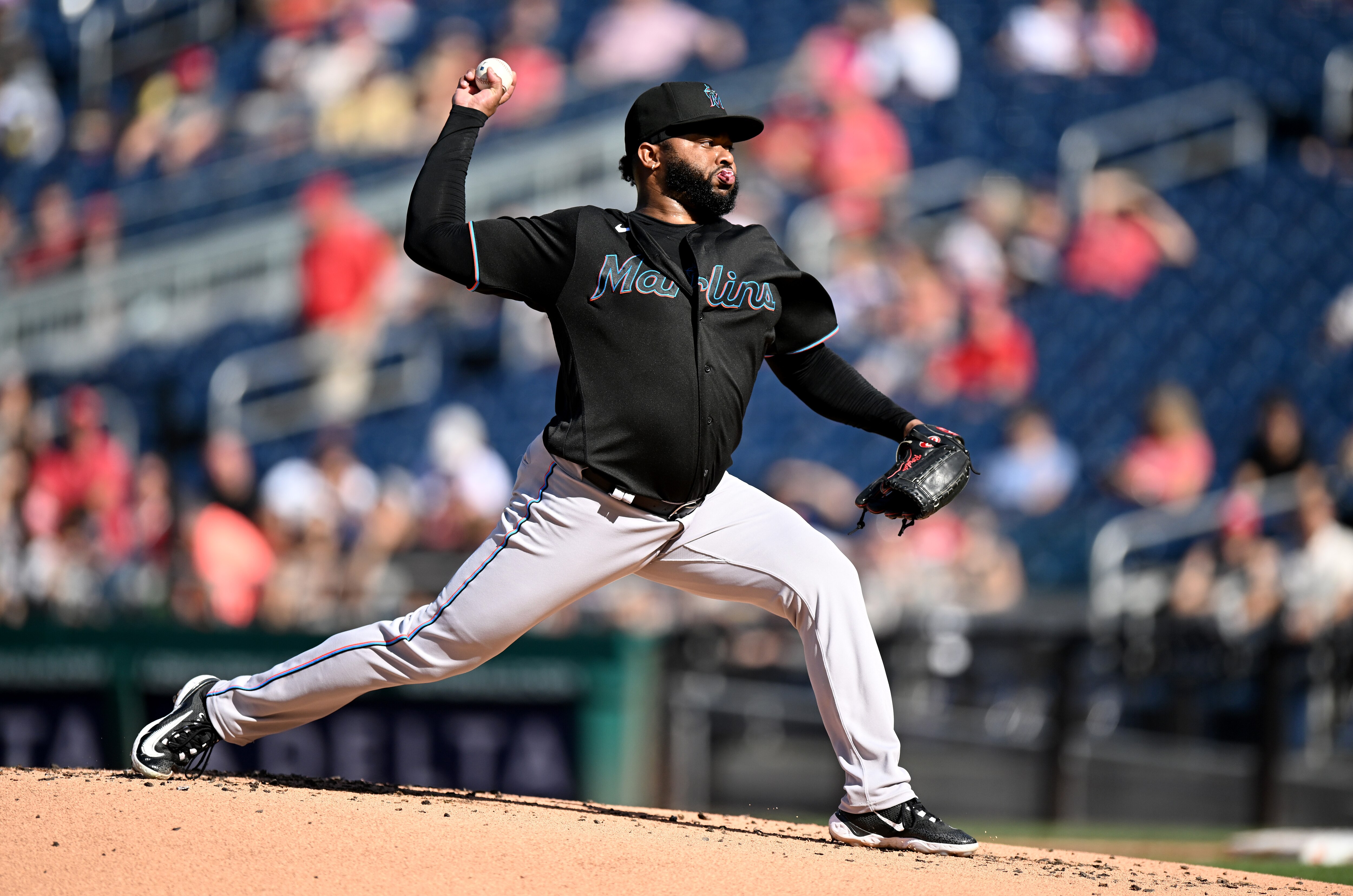 WASHINGTON, DC - SEPTEMBER 02: Johnny Cueto #47 of the Miami Marlins pitches in the first inning against the Washington Nationals at Nationals Park on September 02, 2023 in Washington, DC. (Photo by Greg Fiume/Getty Images)