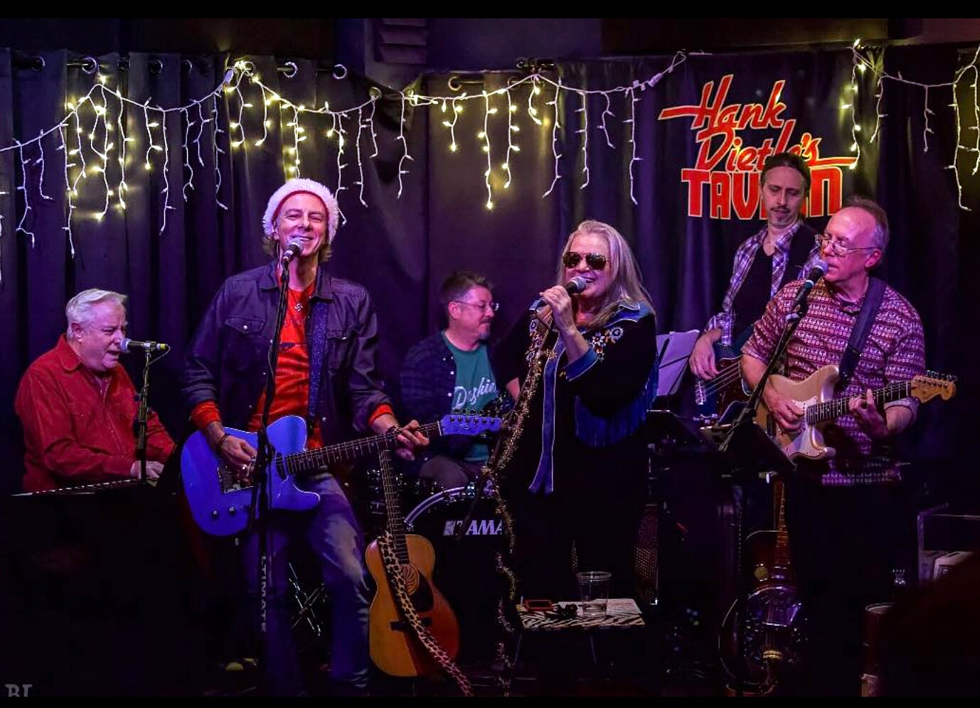 Billy Coulter Band and Ruthie and the Wranglers will return to Hank Dietle's Tavern in Rockville for their 13th annual Rockin' Holiday Show.