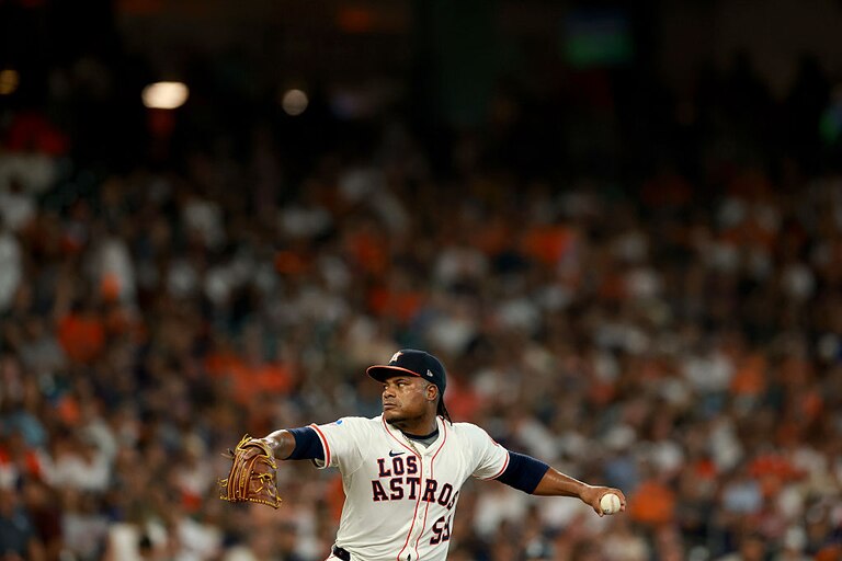Framber Valdez pitches in the second inning against the Seattle Mariners on Sept. 20.