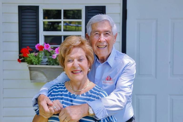 Mark Pappas with his wife, Harriet. The Pappas founder died Nov. 23 at age 93.