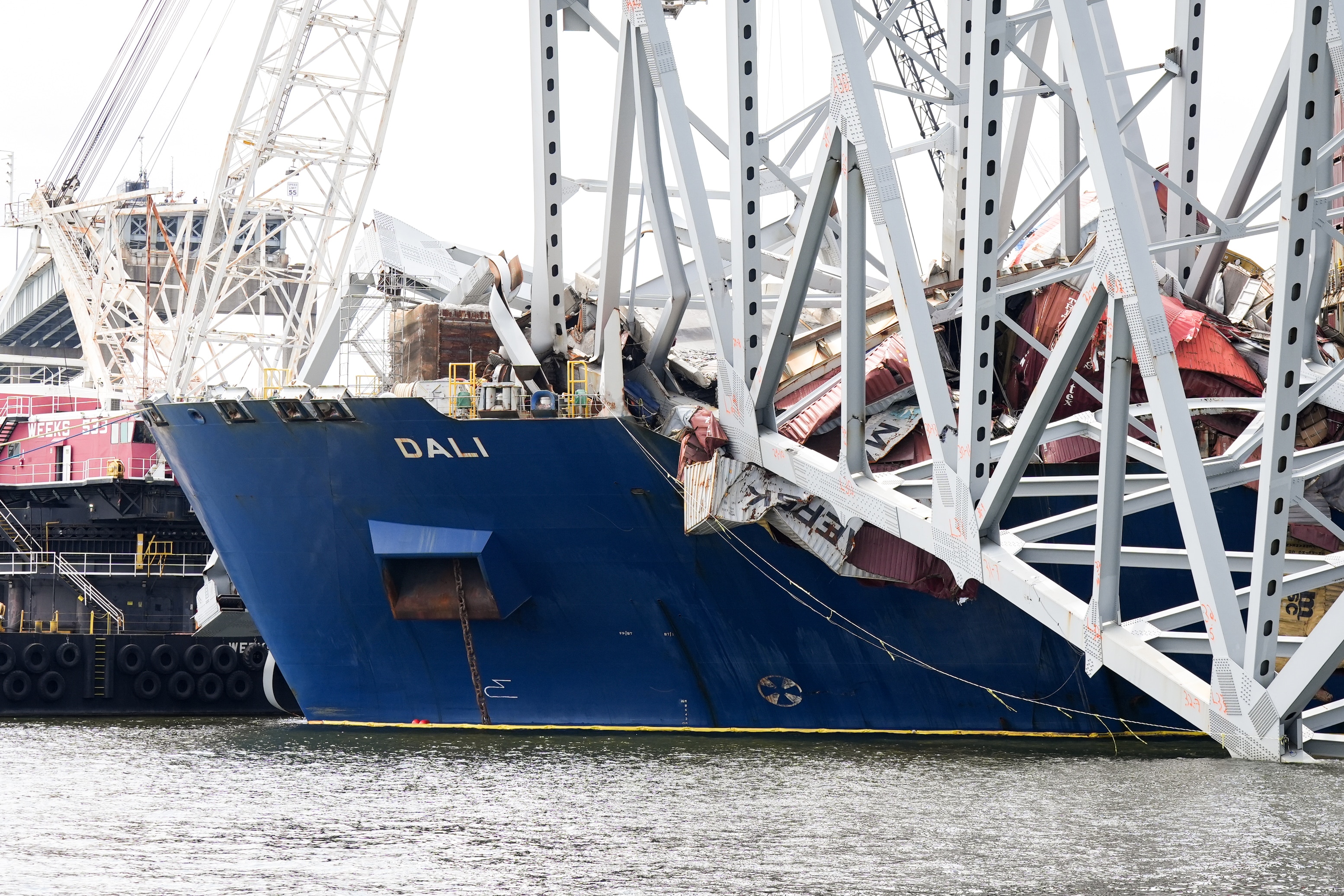 A controlled explosion to break apart a heavy truss resting on the cargo ship Dali was rescheduled for Monday.