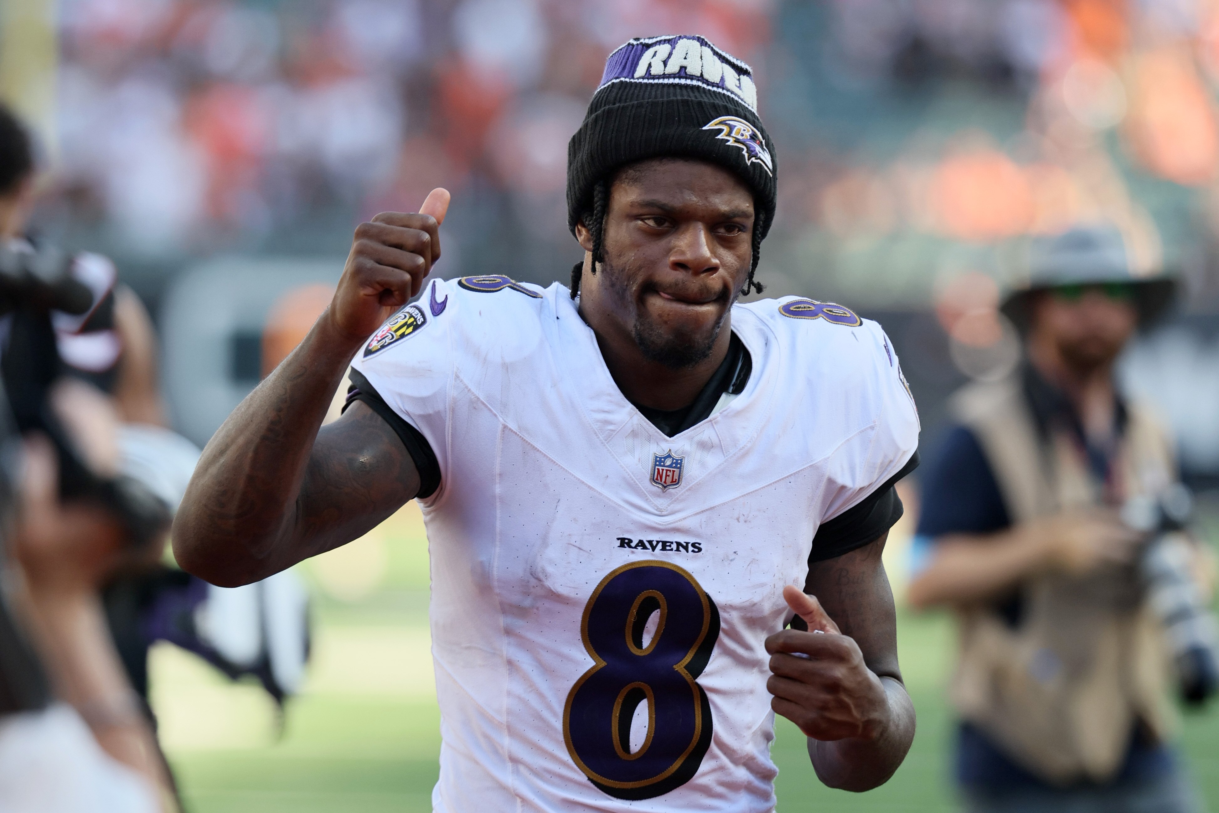 CINCINNATI, OHIO - OCTOBER 06: Lamar Jackson #8 of the Baltimore Ravens reacts after defeating the Cincinnati Bengals in overtime at Paycor Stadium on October 06, 2024 in Cincinnati, Ohio. (Photo by Andy Lyons/Getty Images)