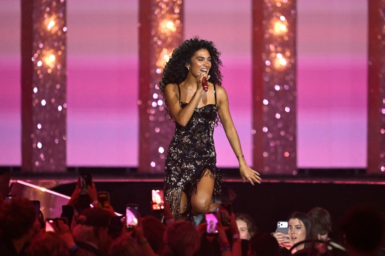 MANCHESTER, ENGLAND - FEBRUARY 28: (EDITORIAL USE ONLY) Olivia Dean performs 'Man I Need' on stage during The BRIT Awards 2026 at Co-op Live on February 28, 2026 in Manchester, England. (Photo by Gareth Cattermole/Getty Images)
