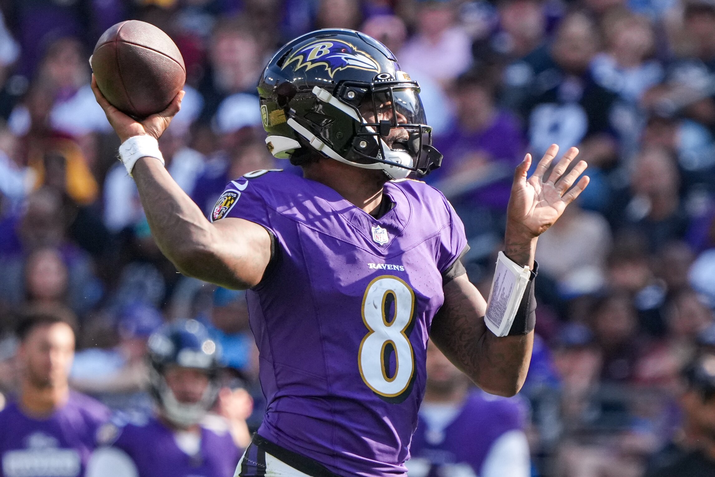 Entering the game against the Commanders, some wondered if Lamar Jackson would be eclipsed by Washington’s rookie QB. But then Lamar was Lamar.
