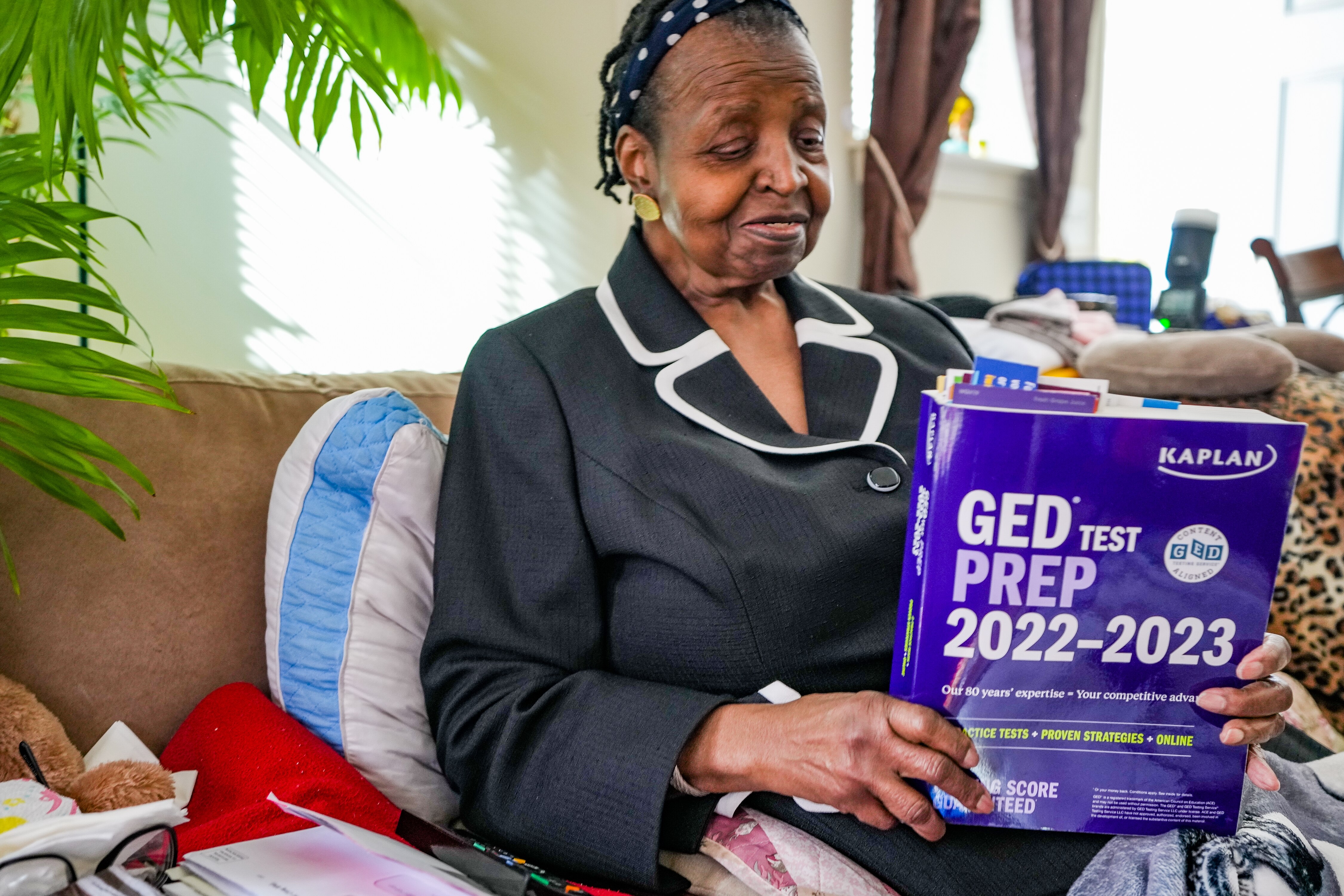 Geraldine Scott (73), motivated by the sudden loss of her sister, went back to school to earn her diploma in Baltimore, Md. on February 14, 2023.