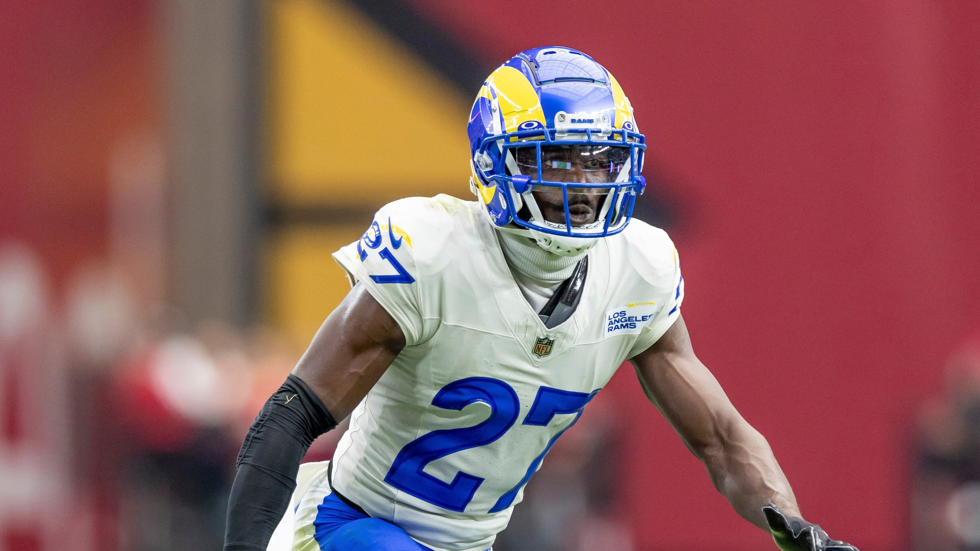Los Angeles Rams cornerback Tre'Davious White (27) against the Arizona Cardinals in an NFL football game, Sunday, Sept. 15, 2024, in Glendale, Ariz. Cardinals defeated the Rams 41-10. (AP Photo/Jeff Lewis)