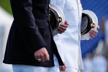 JD Vance promises no more 'open-ended' wars at Naval Academy - The Banner JD Vance promises no more 'open-ended' wars at Naval Academy - The Banner