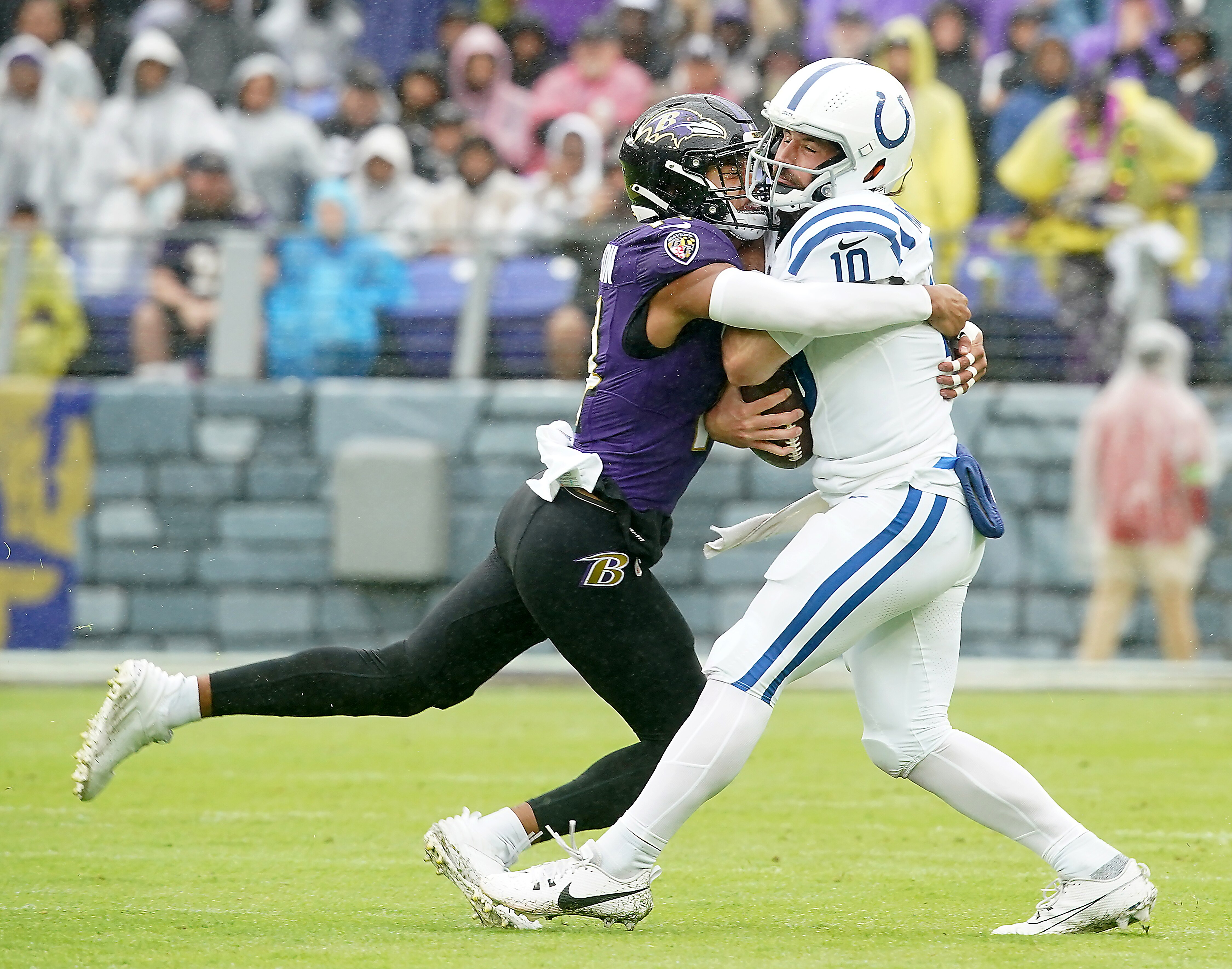 Ravens safety Kyle Hamilton sacks the Indianapolis Colts' Gardner Minshew last week.