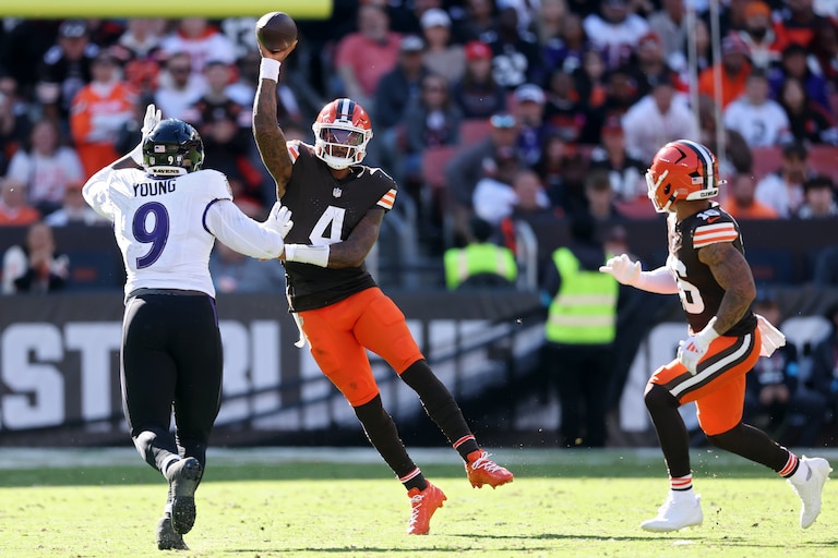CLEVELAND, OHIO - OCTOBER 18: Deshaun Watson #4 of the Cleveland Browns throws a pass against Zion Young #9 of the Baltimore Ravens during the fourth quarter of the game at Huntington Bank Field on October 18, 2026 in Cleveland, Ohio. (Photo by Gregory Shamus/Getty Images)
