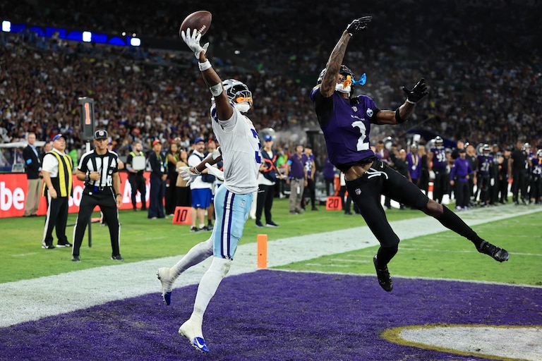 RIO DE JANEIRO, BRAZIL - SEPTEMBER 27: George Pickens #3 of the Dallas Cowboys can't match the catch on a pass as Nate Wiggins #2 of the Baltimore Ravens defends during the fourth quarter at Maracana Stadium on September 27, 2026 in Rio de Janeiro, Brazil. (Photo by Buda Mendes/Getty Images)