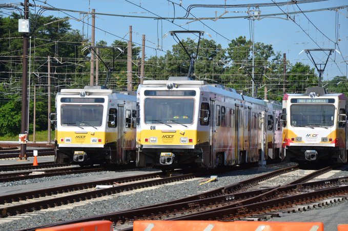 The Maryland Transit Administration will cut shuttle bus service that has ferried passengers between light rail stations since the Dec. 8 shutdown and will make light rail service free until Jan. 2.