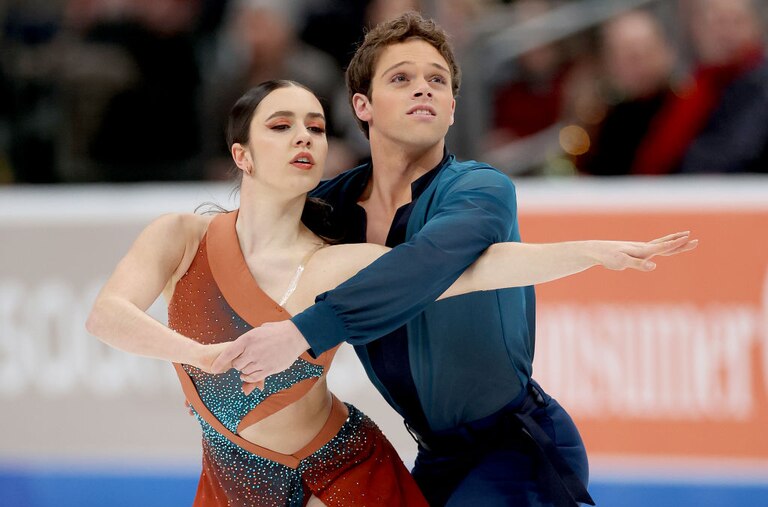Caroline Green and Michael Parsons skate in the Ice Dance Free Dance in Columbus, Ohio.