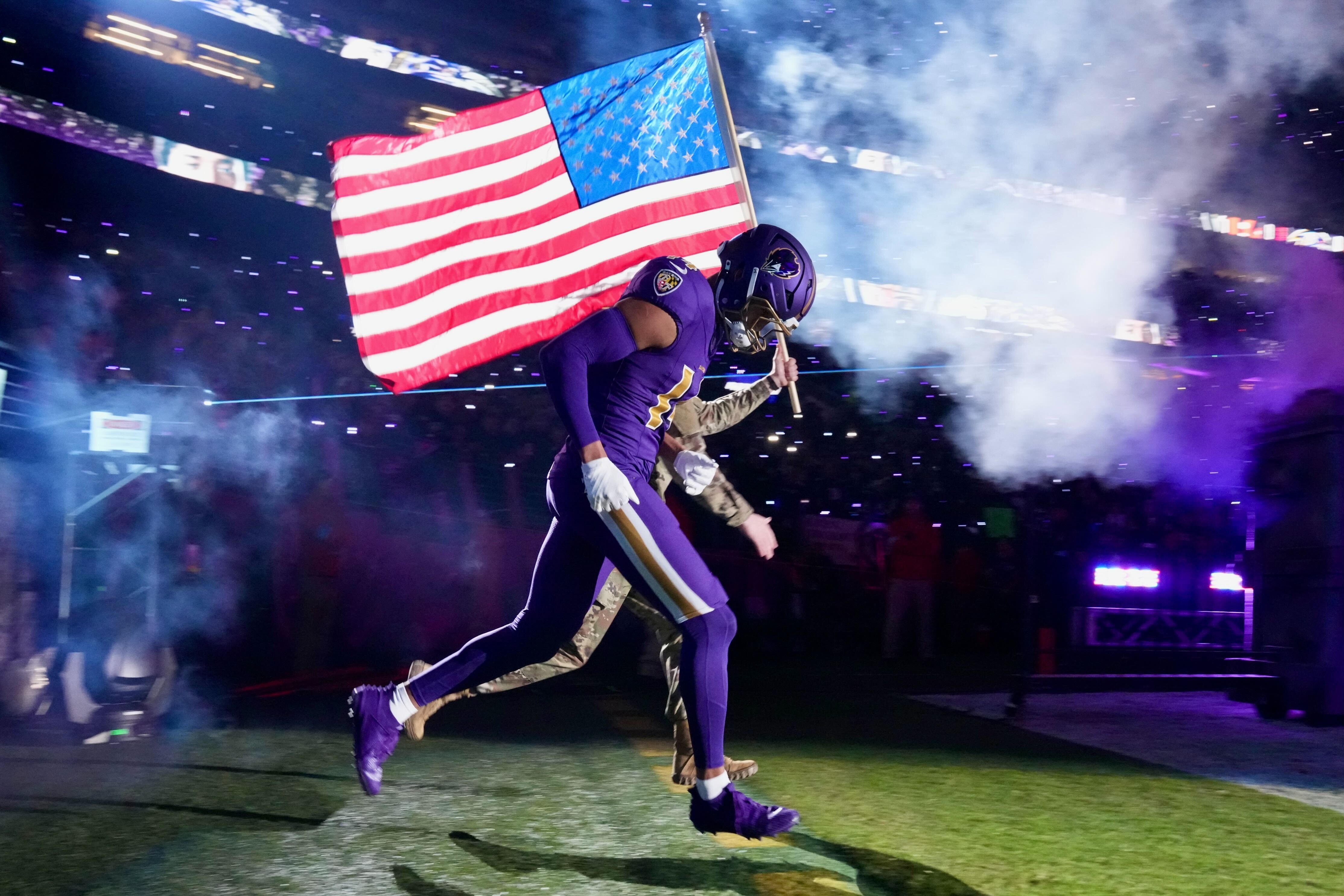 Kyle Hamilton runs onto the field before the start of the Ravens’ Nov. 7 game against the Bengals.
