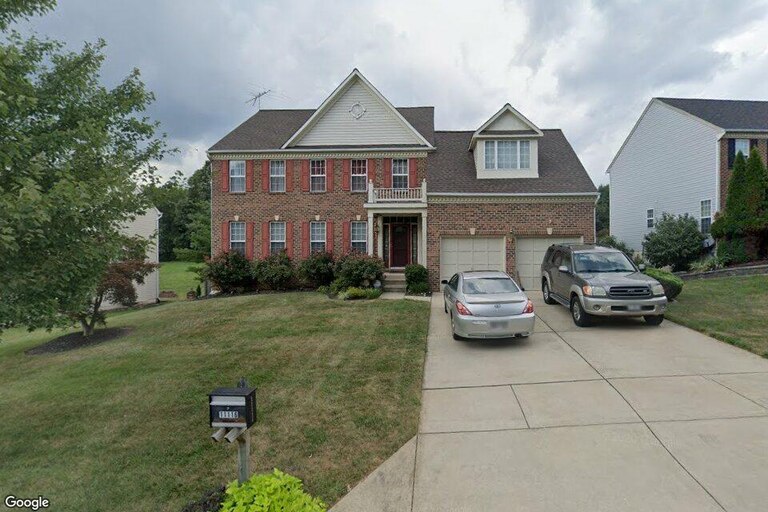 $755,000, detached house at 11116 Lake Victoria Lane
