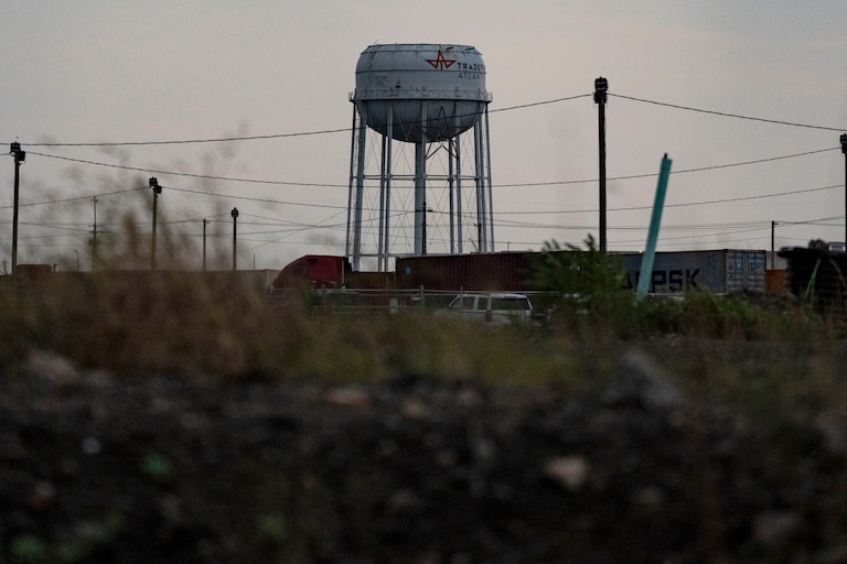 The Star of Bethlehem Steel on the Tradepoint Atlantic water tower in Sparrows Point, Friday, October 2, 2026.