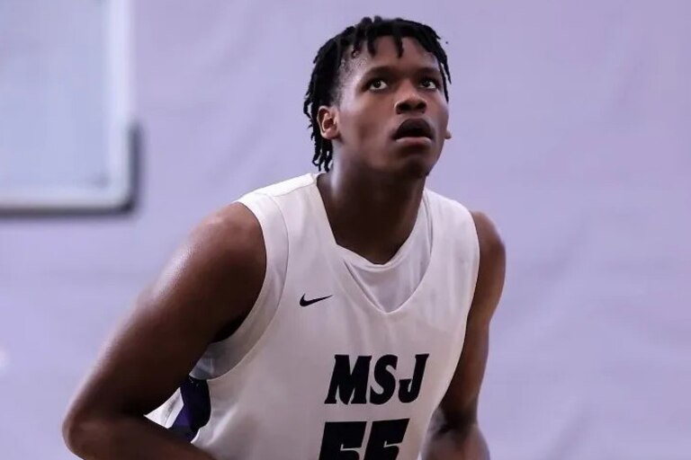 Mount St. Joseph senior basketball player Amani Hansberry is fully focused on his senior year with the Gaels after making a college commitment to the University of Illinois.
