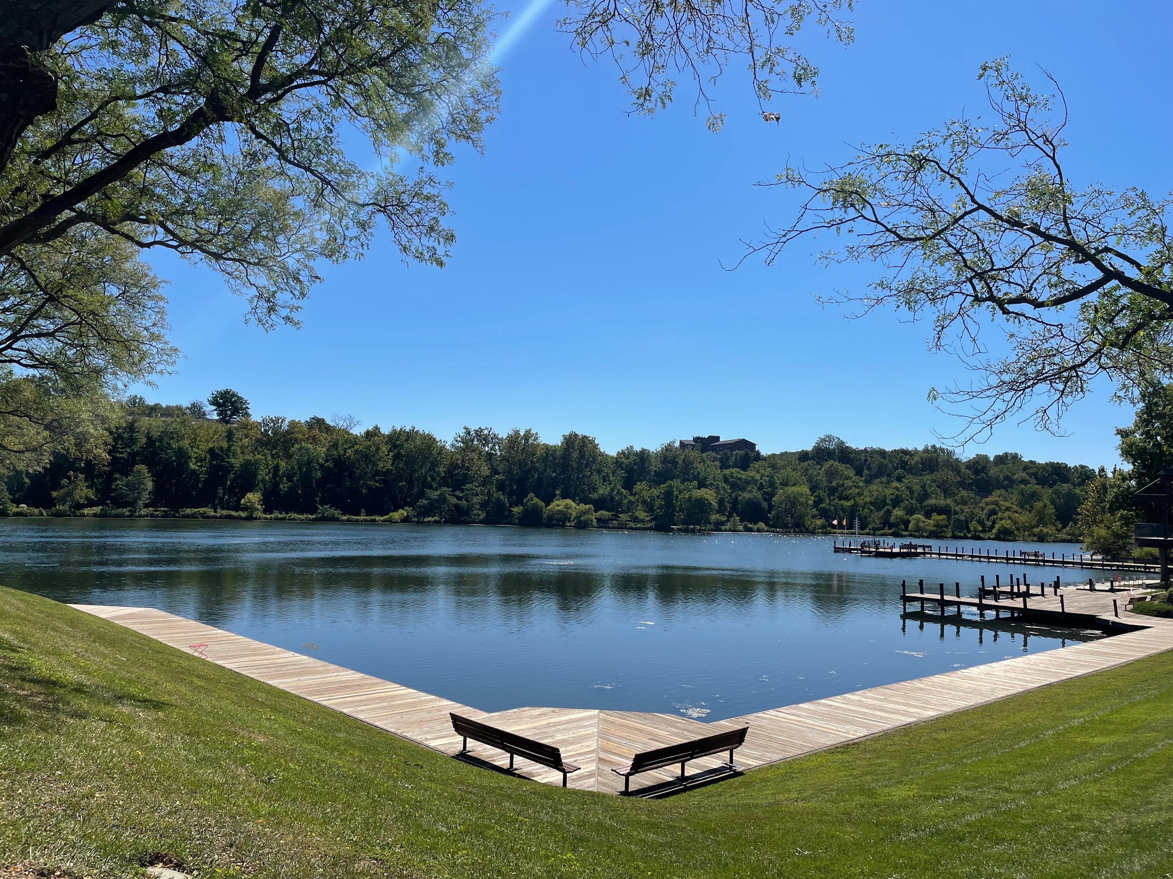 A series of new businesses will liven up the Columbia lakefront, which had been growing quiet in recent years with the departures of Clyde's and Lupa.