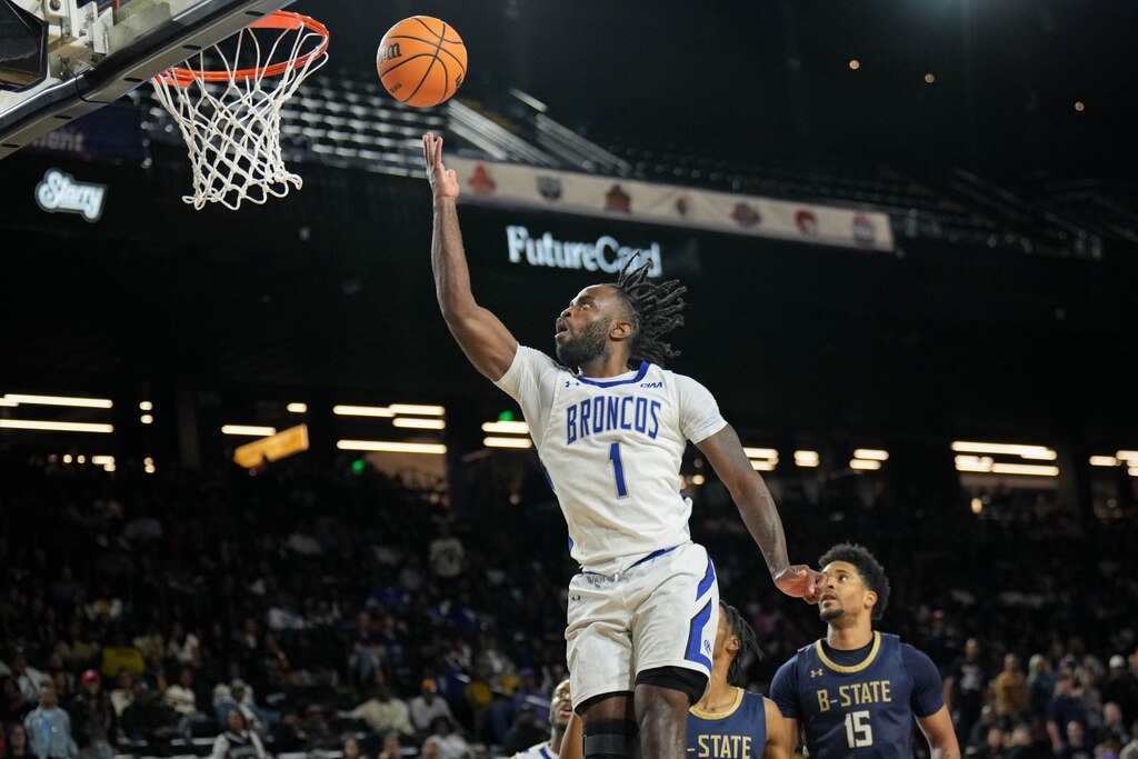 Fayetteville State’s Terrell Williams (1) makes a layup in the second half of the CIAA Men’s championship game in Baltimore, Md., on Saturday, February 28, 2026.