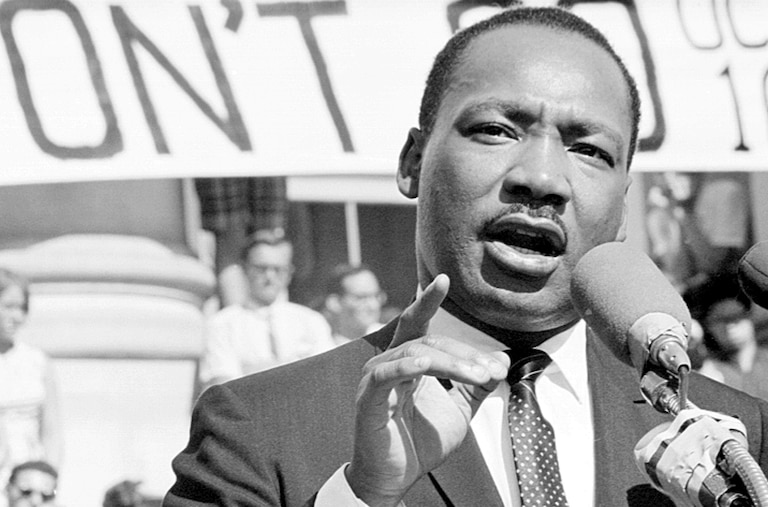 Civil rights leader Reverend Martin Luther King, Jr delivers a speech at UC Berkeley's Sproul Plaza, Berkeley, California, May 17, 1967. Approximately 7,000 people attended the event. (Photo by Michael Ochs Archives/Getty Images)