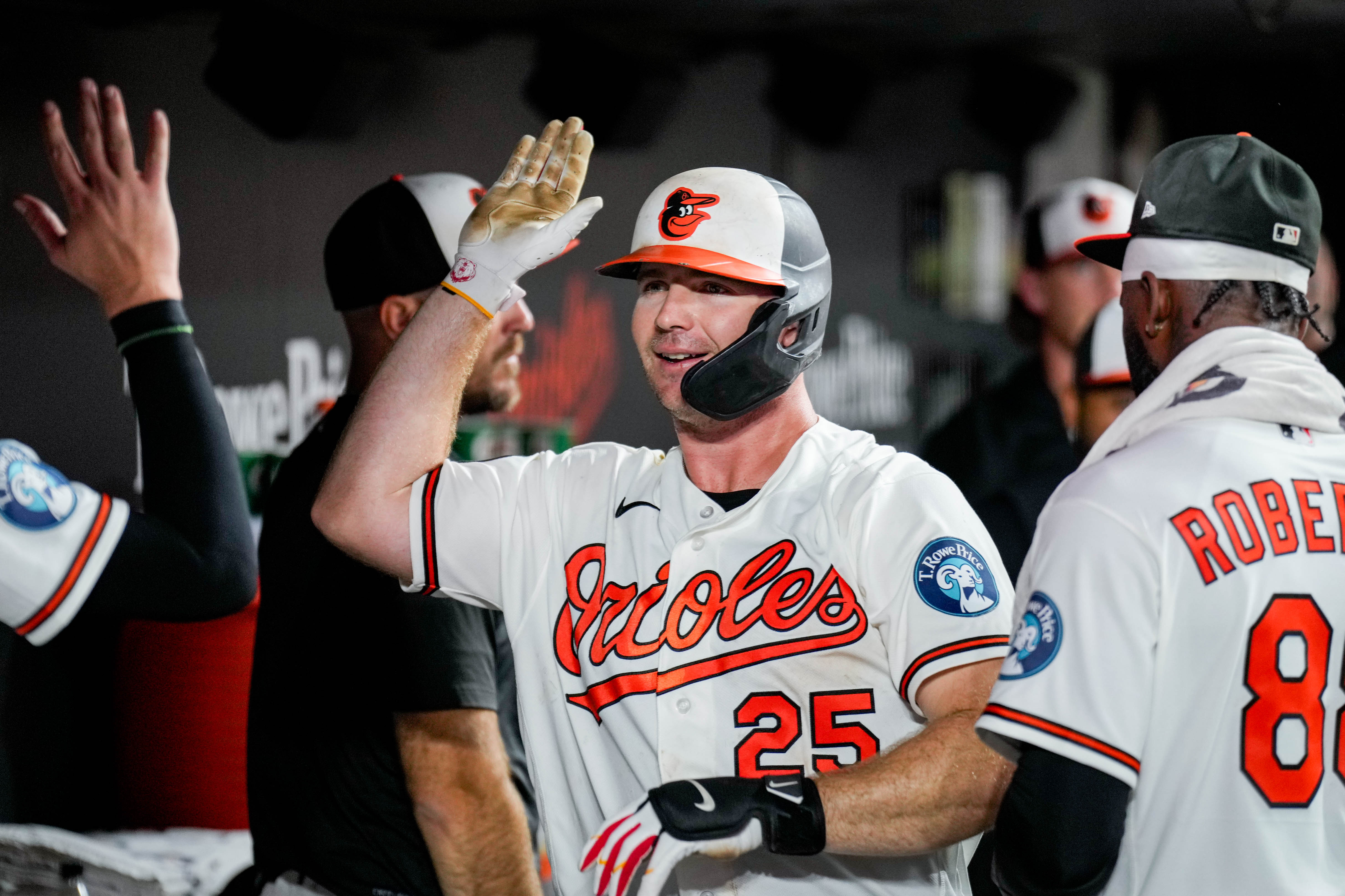 Pete Alonso returns to New York, where he became a star with the Mets, on the cusp of 300 career home runs. 