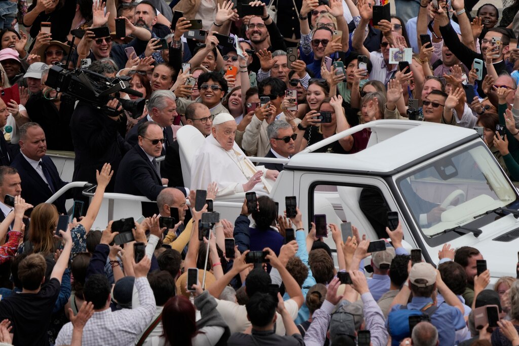 Pope Francis tours St. Peter's Square in his popemobile after bestowing the Urbi et Orbi blessing at the end of the Easter mass presided over by Cardinal Angelo Comastri in St. Peter's Square at the Vatican Sunday, April 20, 2025.