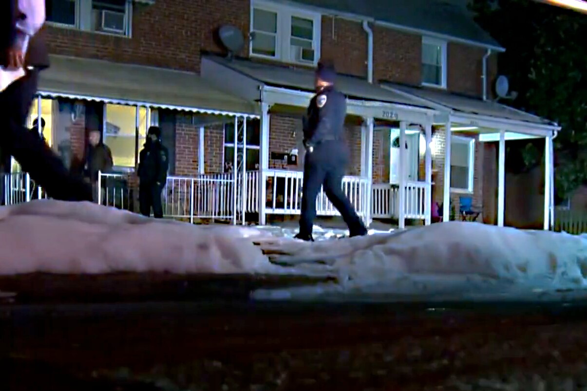 In 2024, police outside the location where Alan Geslicki was accused of stabbing and killing Seron O'Neal at their home on the 2000 block of Deering Avenue.