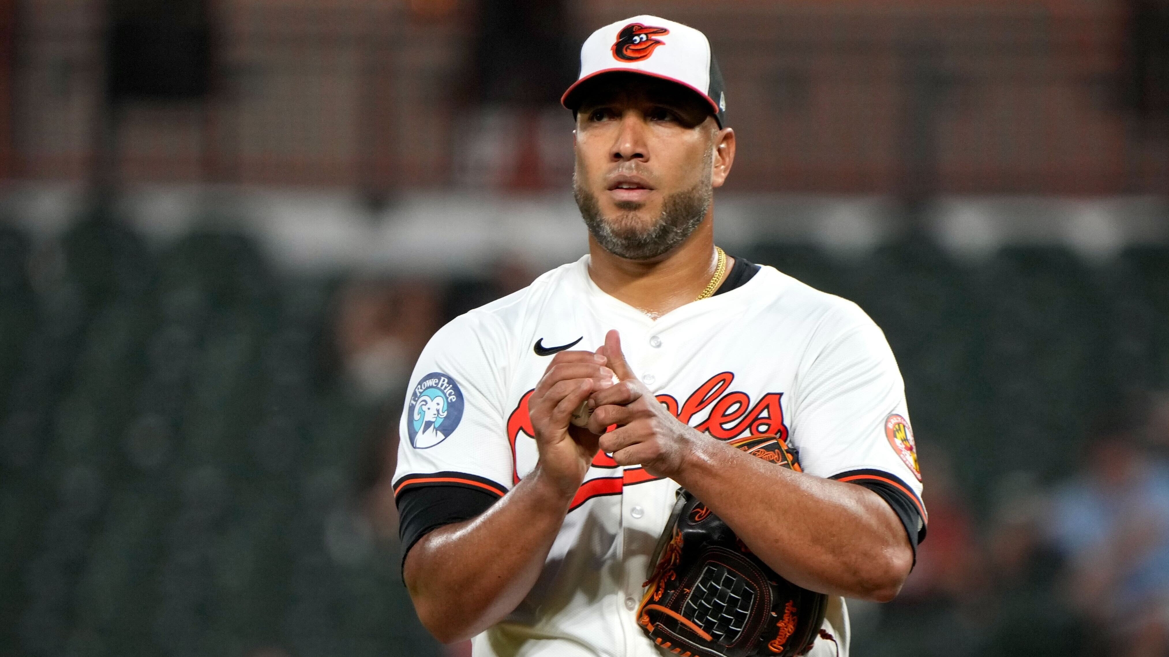 Albert Suárez pitched 4 1/3 innings and surrendered six earned runs against the Chicago White Sox on Sept. 4.