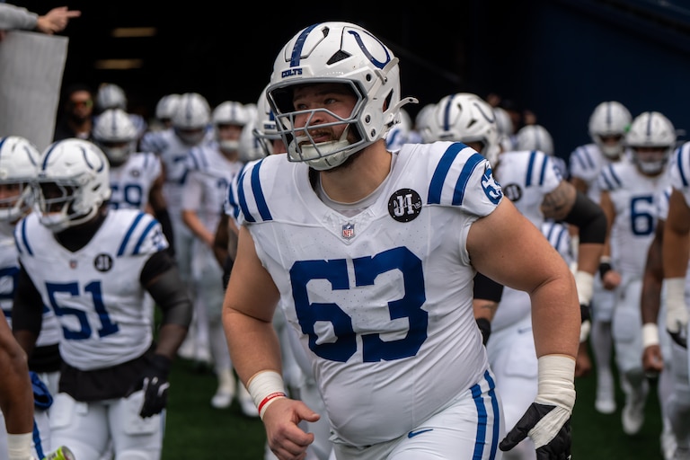 Indianapolis Colts center Danny Pinter runs on to the field before a game against the Seattle Seahawks on Dec. 14, 2025.