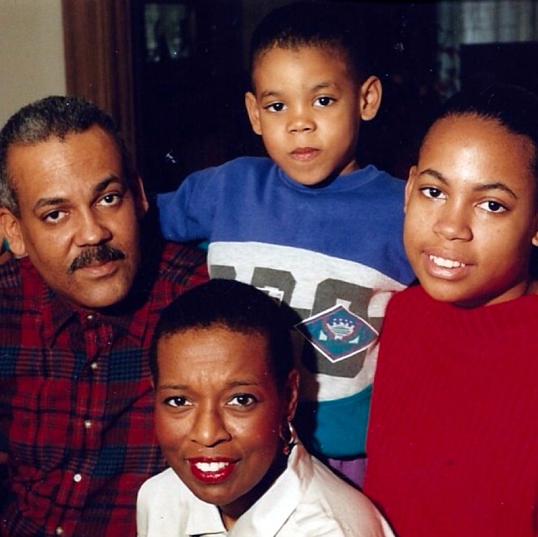 Matthews Wright, left, with his children and his wife, Beverly Scriber Wright.