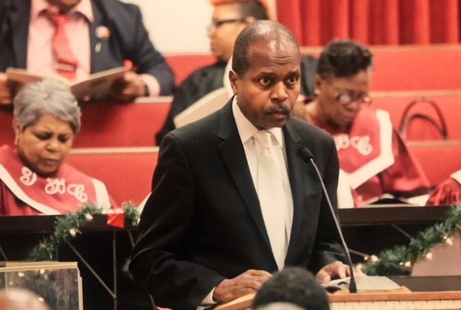 Randoph “Randy” Edwin Abrams is pictured addressing the congregation at Rising Sun First Baptist Church in Catonsville. He died at age 74.