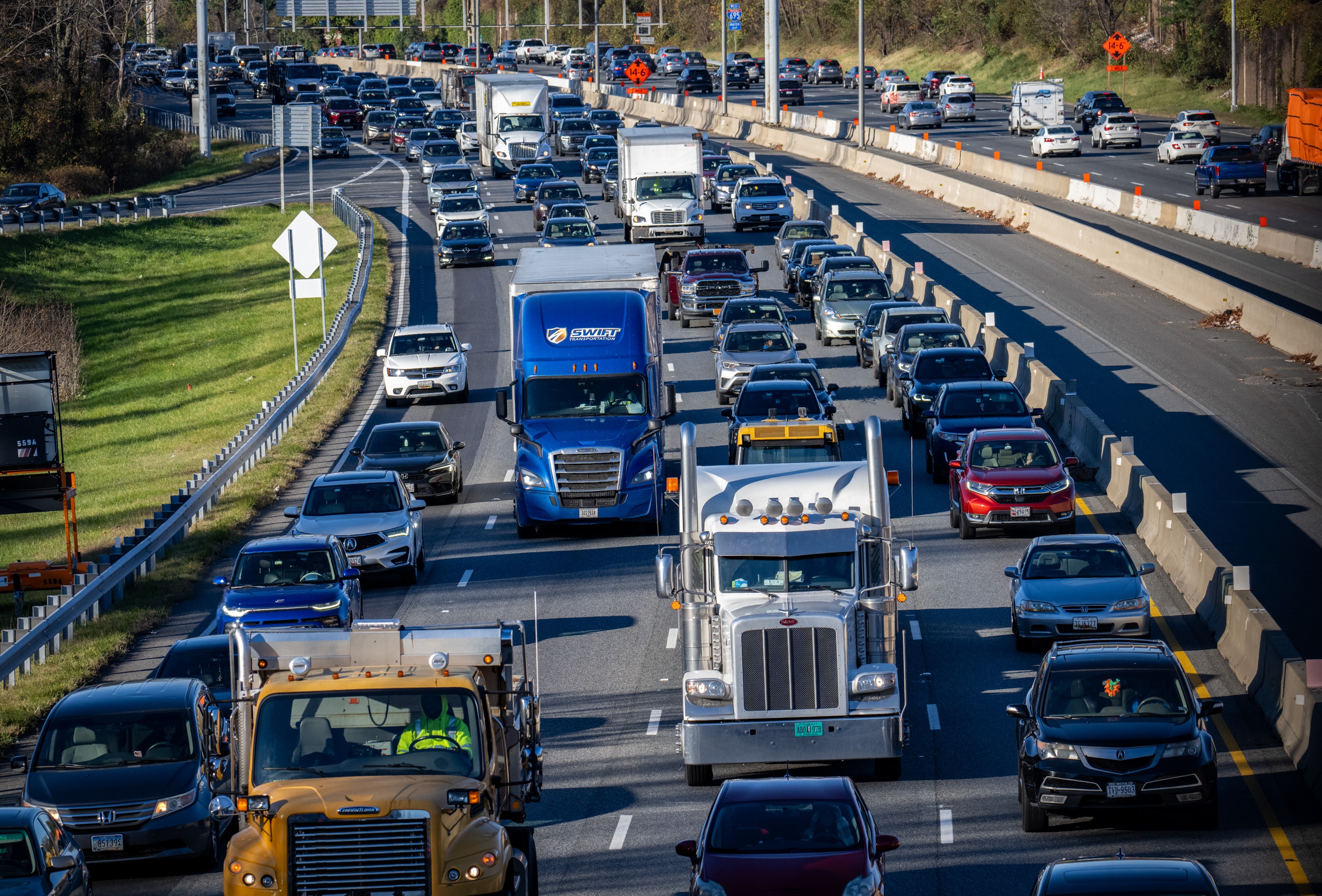 Traffic on the inner loop of I-695 backs up near Park Heights during the morning rush hour.