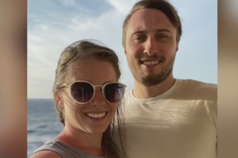 Baltimore nurse Emily Raines and boyfriend save a man's life on plane.