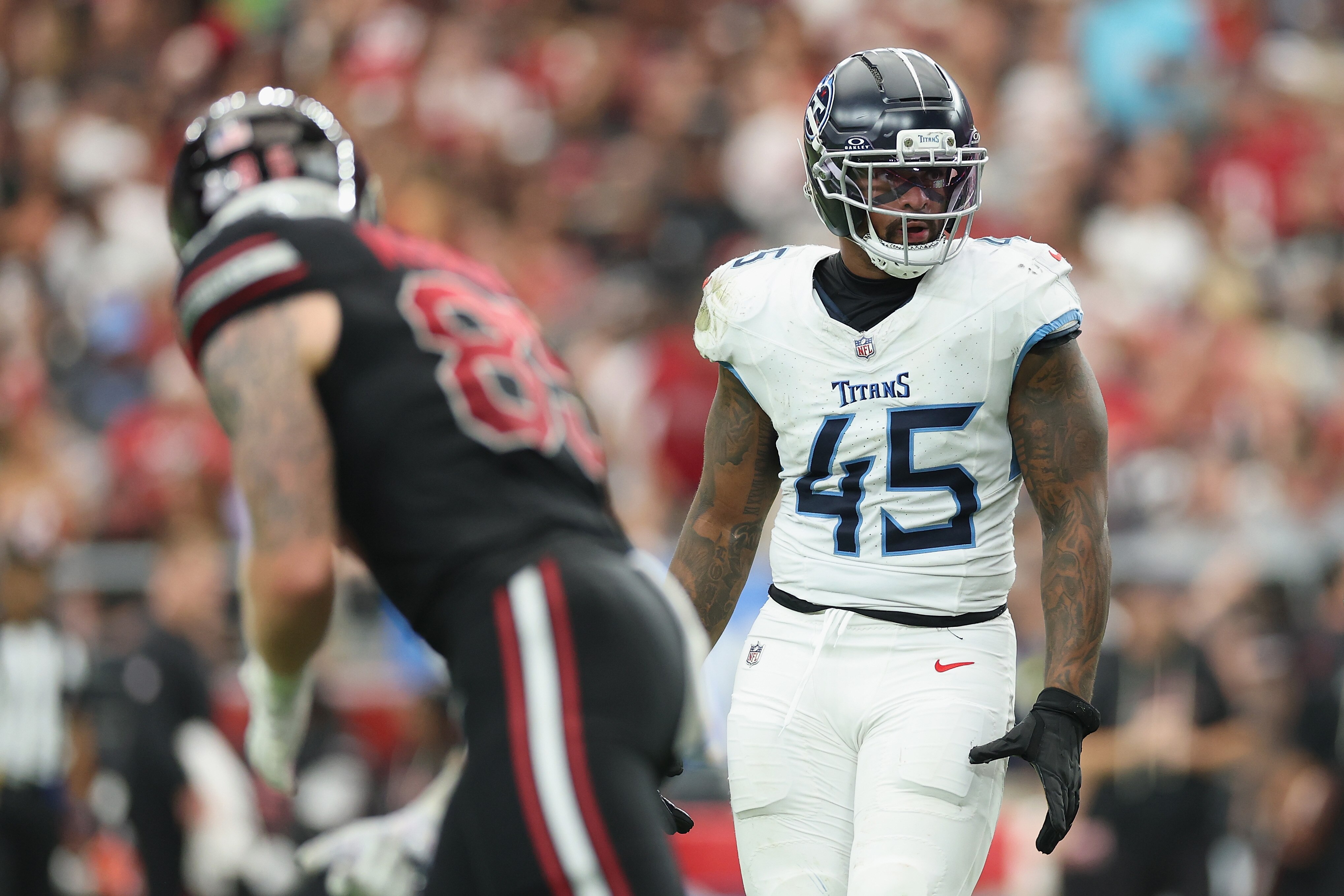 Dre’Mont Jones lines up against the Arizona Cardinals on Oct. 5.